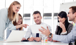 Расширение штаба - Экструзия и литье полимеров.